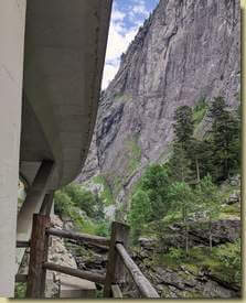 presso la strada del Sempione...