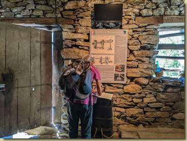 c'è anche il libro dei visitatori...