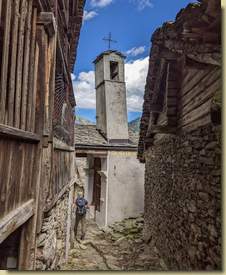 Campanile pendente...