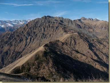 sulla cima, vista verso il Pizzo Ciap&egrave;...