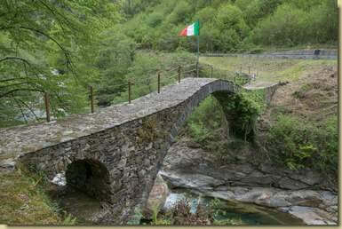 il ponte sullo Strona...