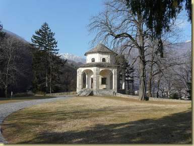 una Stazione della Via Crucis...