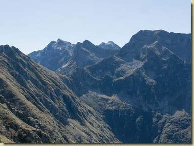al centro, il Passo del Riale...